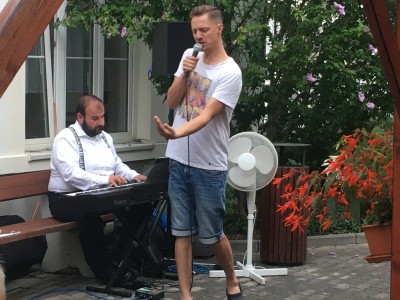 Ondřej Ruml zazpíval v Domově seniorů